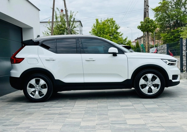 Volvo XC 40 cena 125000 przebieg: 92451, rok produkcji 2019 z Białystok małe 497